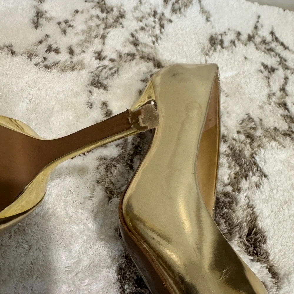 Michael Kors Gold Metallic Stiletto Heels pre loved  in great condition - Picture 6 of 7